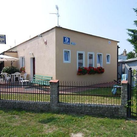 Pokoje Goscinne U Basi Mielno  Exterior foto