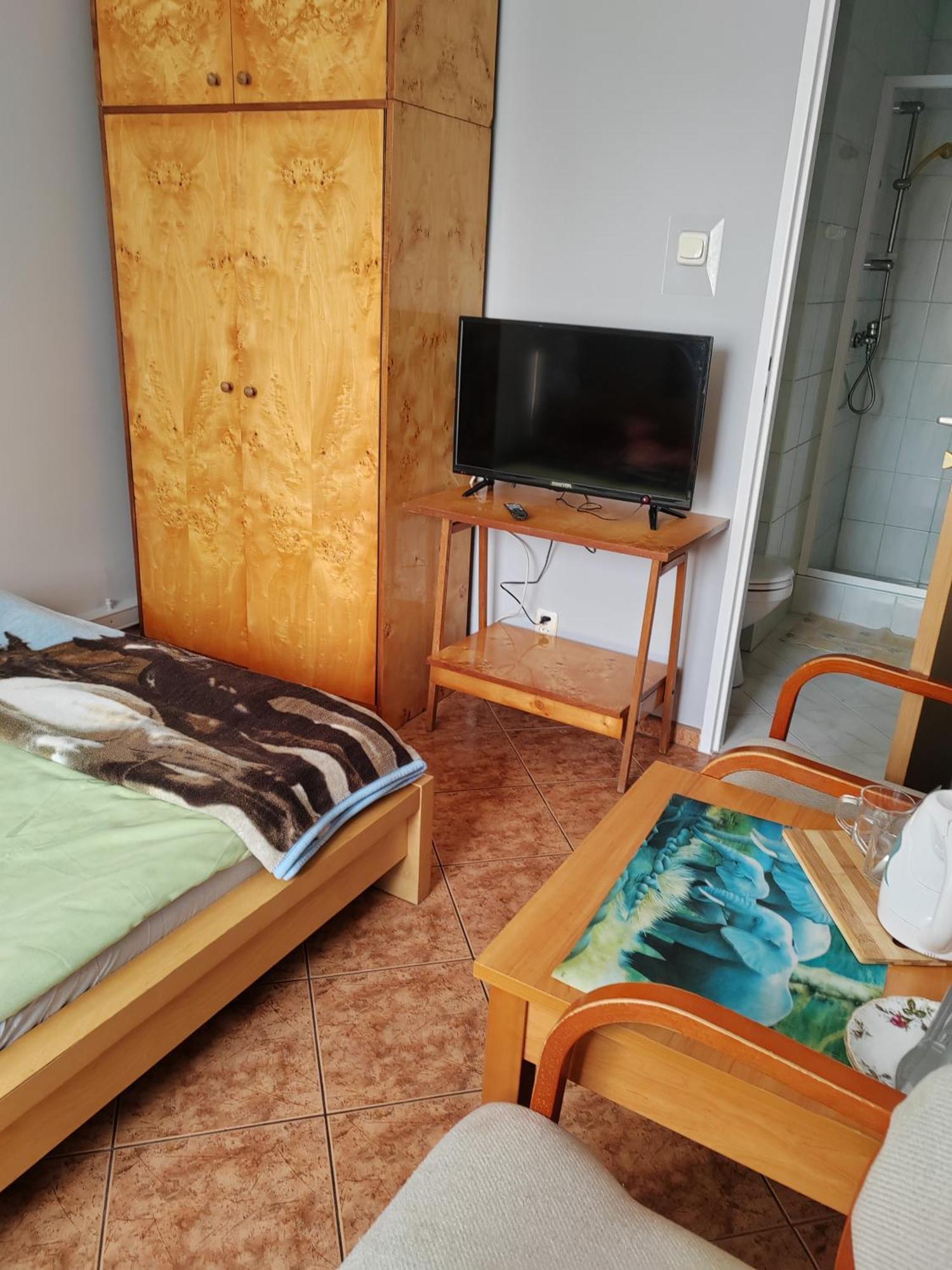 Pokoje Goscinne U Basi Mielno  Exterior foto